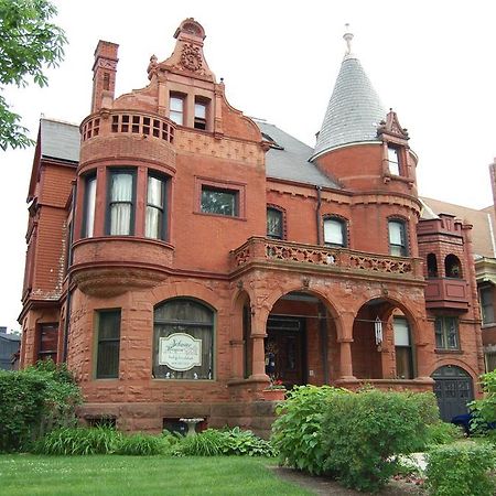 Schuster Mansion Bed&Breakfast Milwaukee Exterior foto
